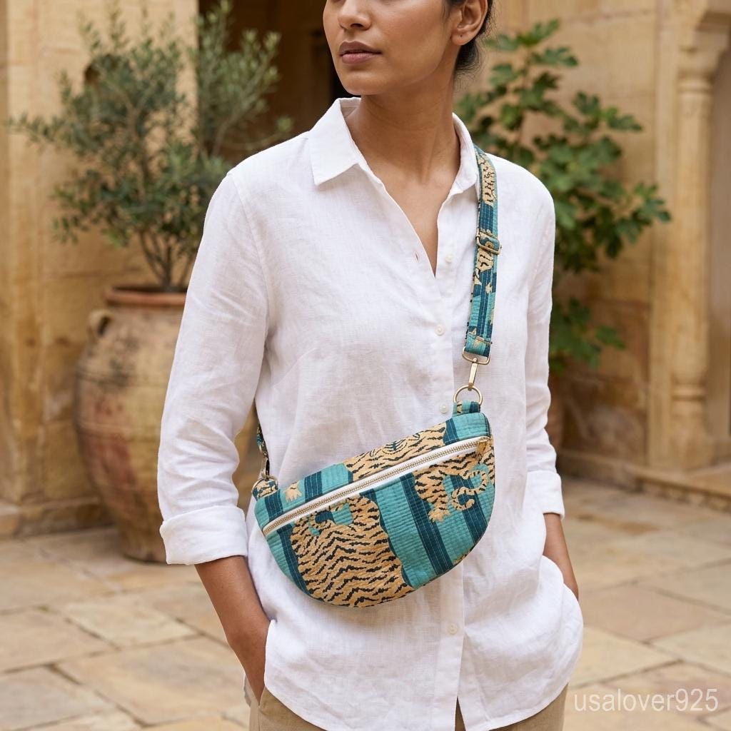 Blue Tiger Print Quilted Crossbody Bag, Cotton Mini Travel Purse, Boho Animal Print Tote