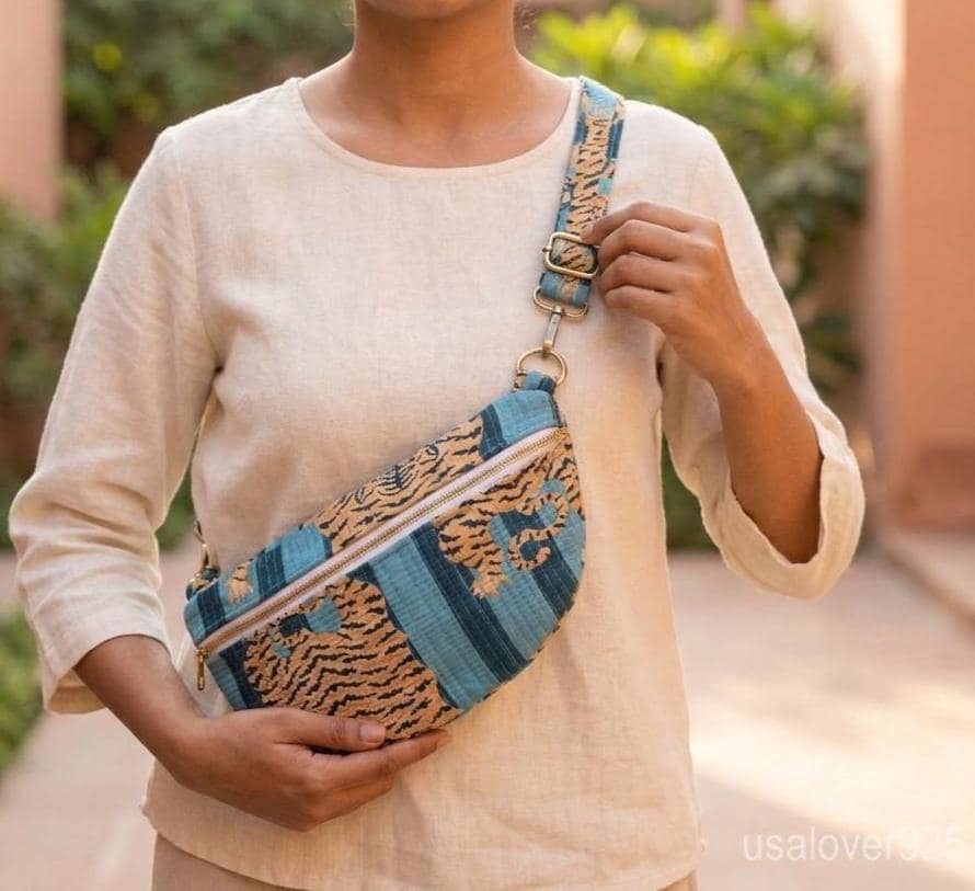 Blue Tiger Print Quilted Crossbody Bag, Cotton Mini Travel Purse, Boho Animal Print Tote