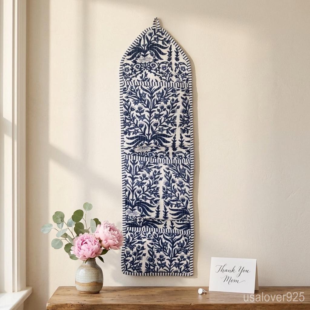 Blue Floral Hanging Wall Organizer, Quilted Cotton 3-Pocket Storage, Boho Decorative Home Gift