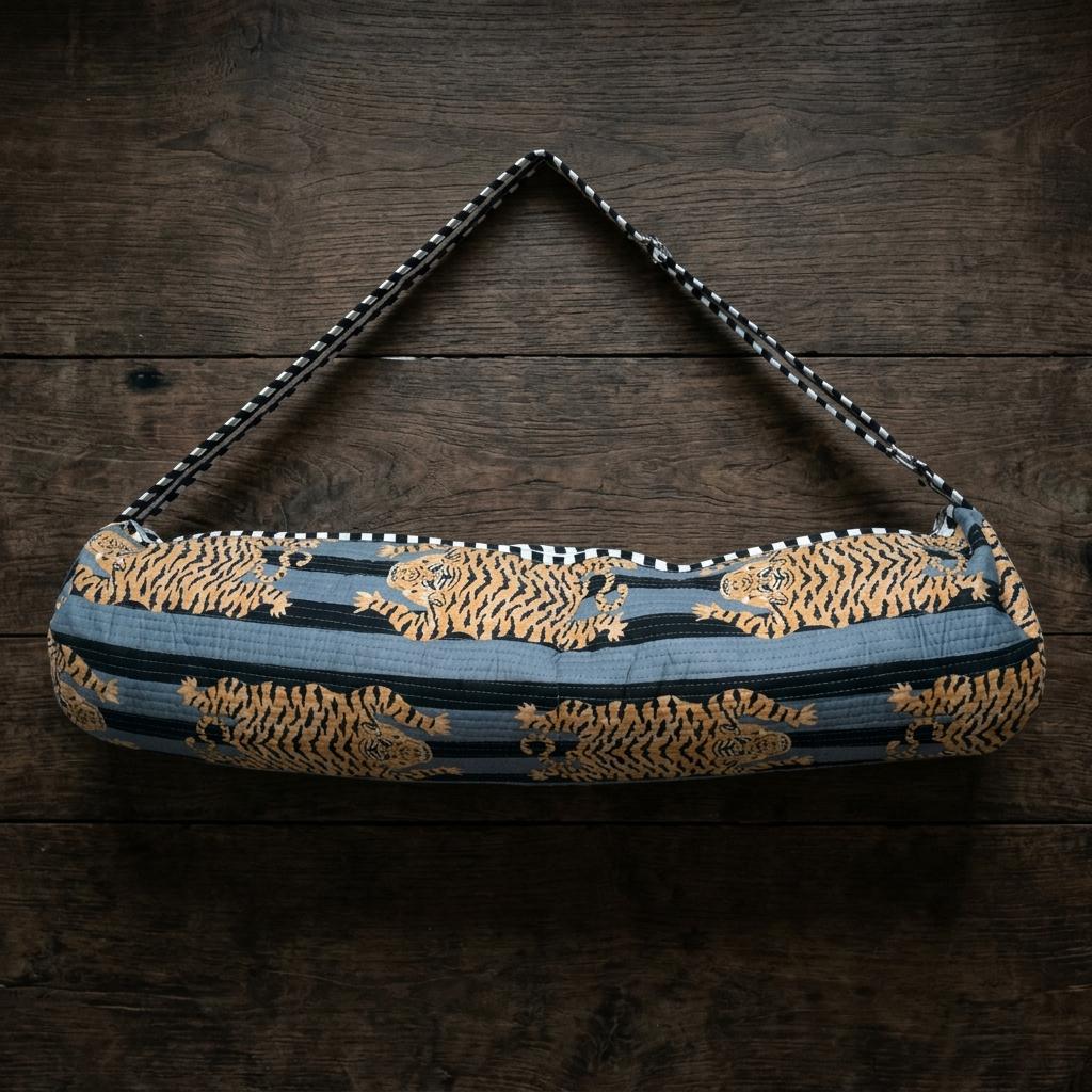 Grey Tiger Print Yoga Mat Bag, Quilted Cotton Gym Carrier, Handcrafted Pilates Tote