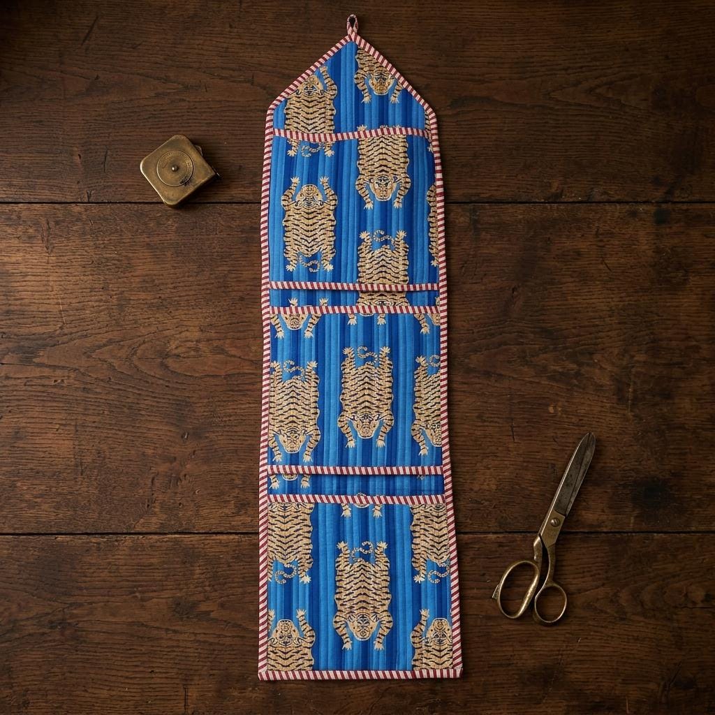 Handmade Boho Tiger Print Quilted Cotton Wall Hanging Organizer Fabric Storage Pockets Home Decor