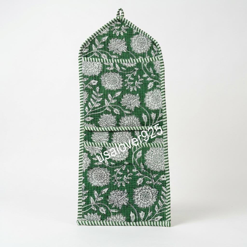 Handmade Quilted Cotton Wall Organizer, Green Floral Pocket Holder, Hanging Storage, Home Decor