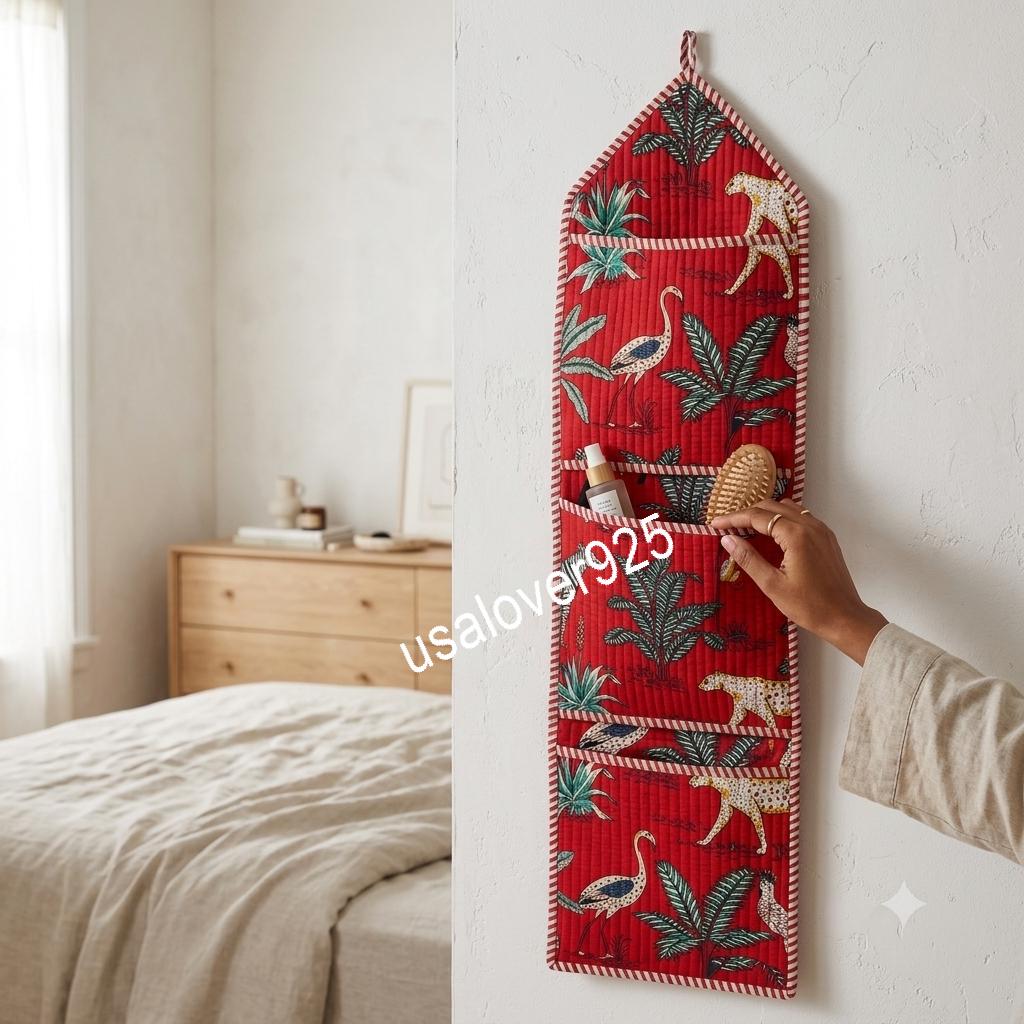 Handmade Quilted Cotton Wall Organizer, Red Jungle Pocket Holder, Hanging Storage, Home Decor