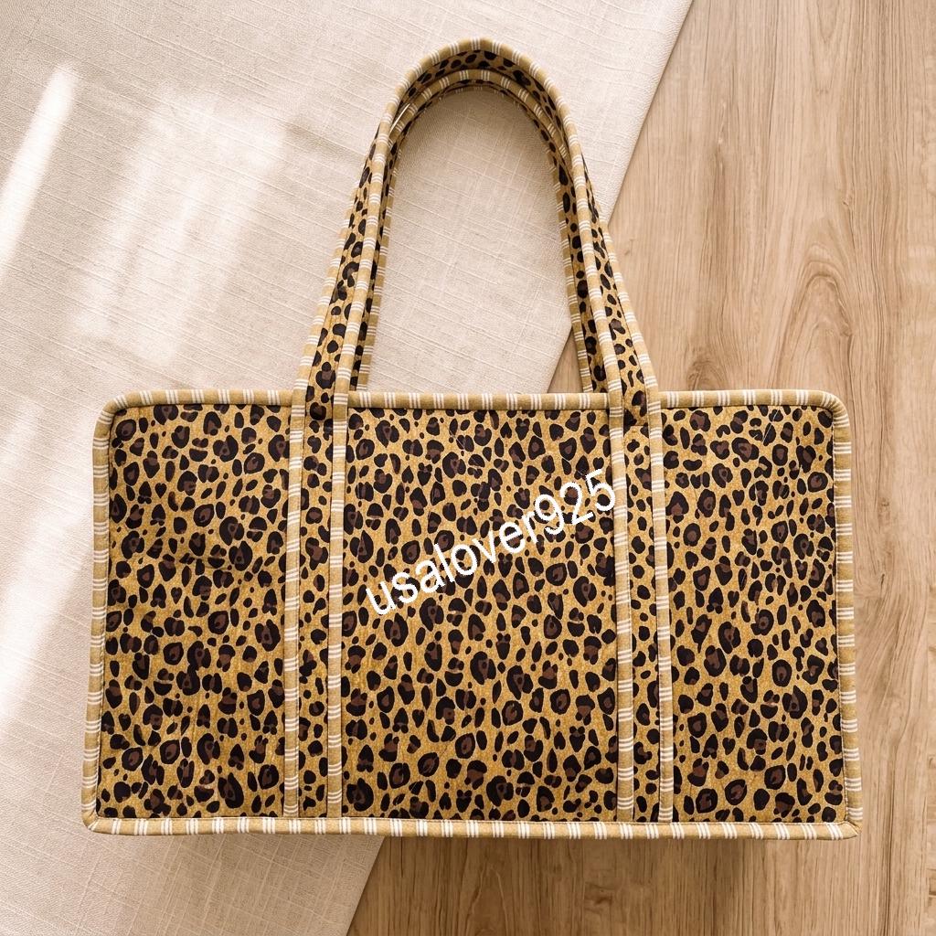 Handmade Quilted Cotton Mahjong Bag, Leopard Print Game Tile Storage Tote, Travel Carryall Organizer