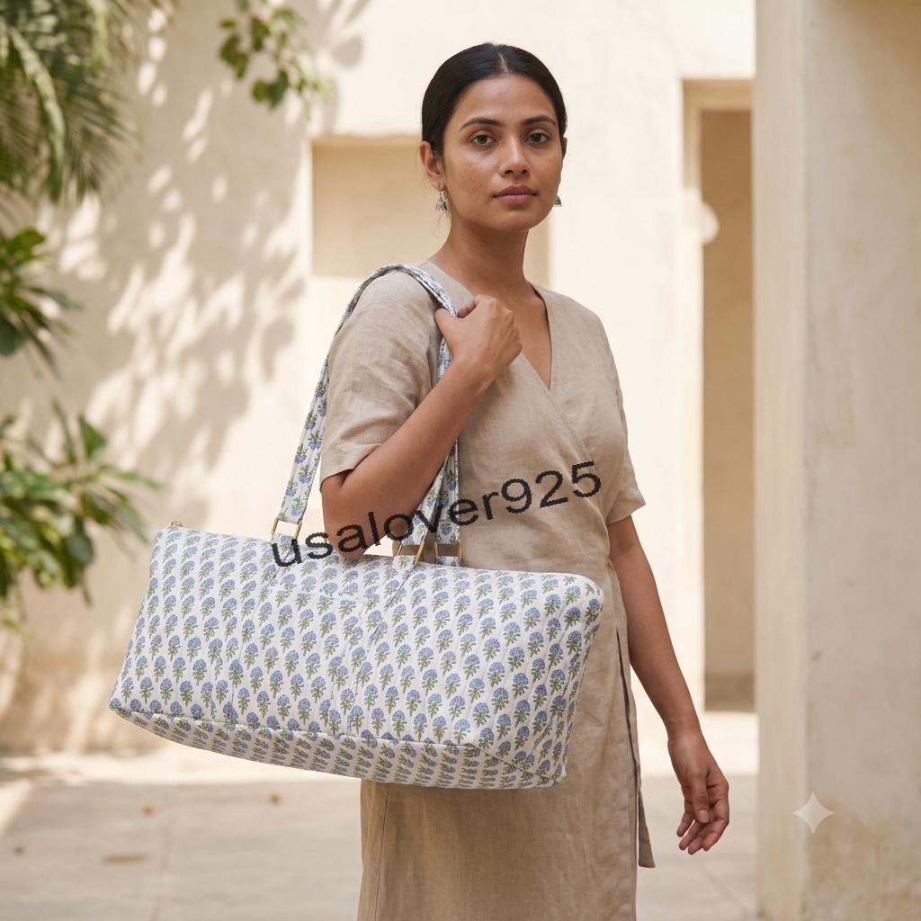 Quilted Cotton Duffle Bag – Blue Floral Print Yoga Mat Carrier Mahjong Game Travel Tote
